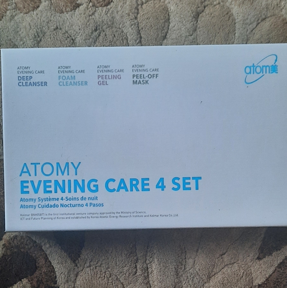 Atomi Facial Evening Care Set